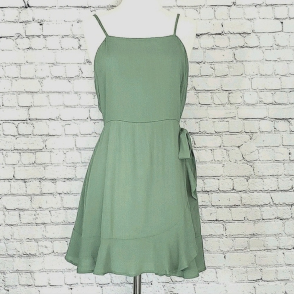 NWT! Alter’d State Sage The Label Spaghetti Strap Faux Wrap Dress - Size XS - Picture 7 of 7